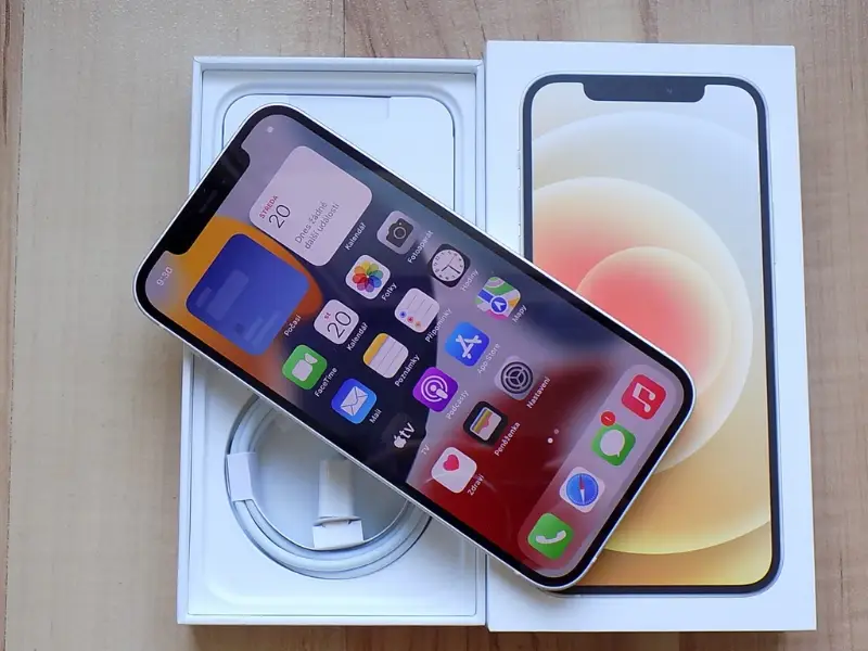 iPhone 12 64GB Bílá